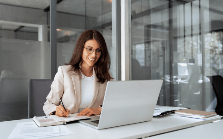 Pós-graduação em perícia grafotécnica: bolsa de estudos