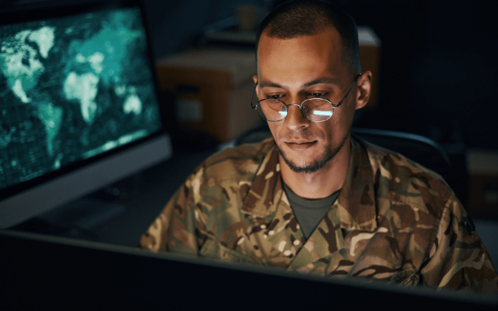 Os principais concursos militares e pós-graduações para você ganhar pontos