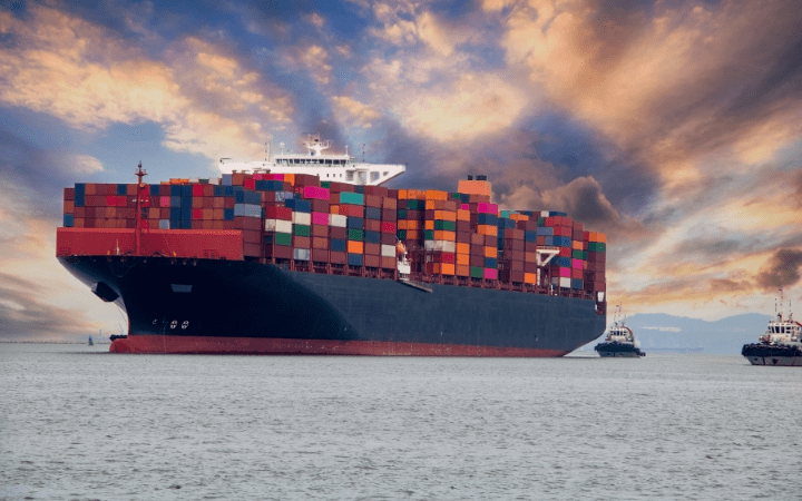 Quer trabalhar embarcado? Faça cursos com bolsas