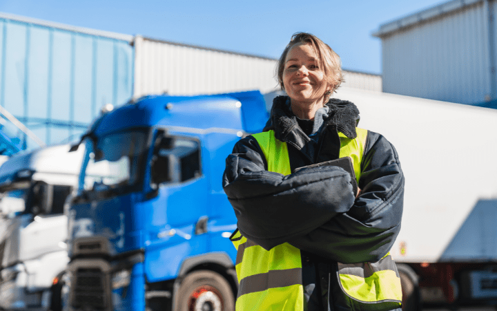 Profissional de logística: o que faz, perfil, quanto ganha e bolsa de estudos
