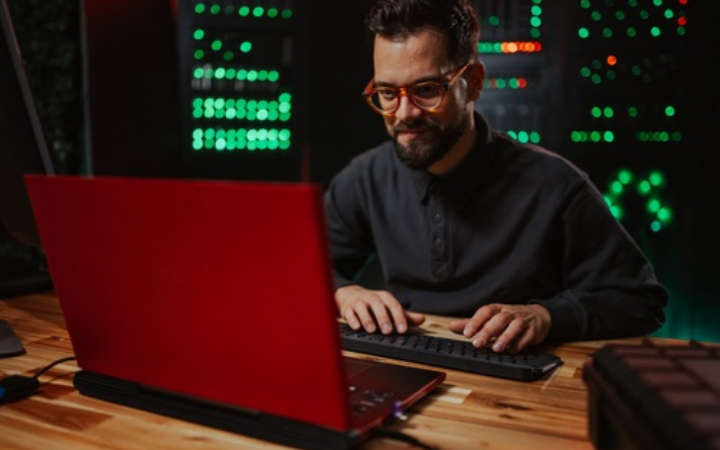 Tecnólogo em gestão da tecnologia da informação: o que faz, salário e onde estudar